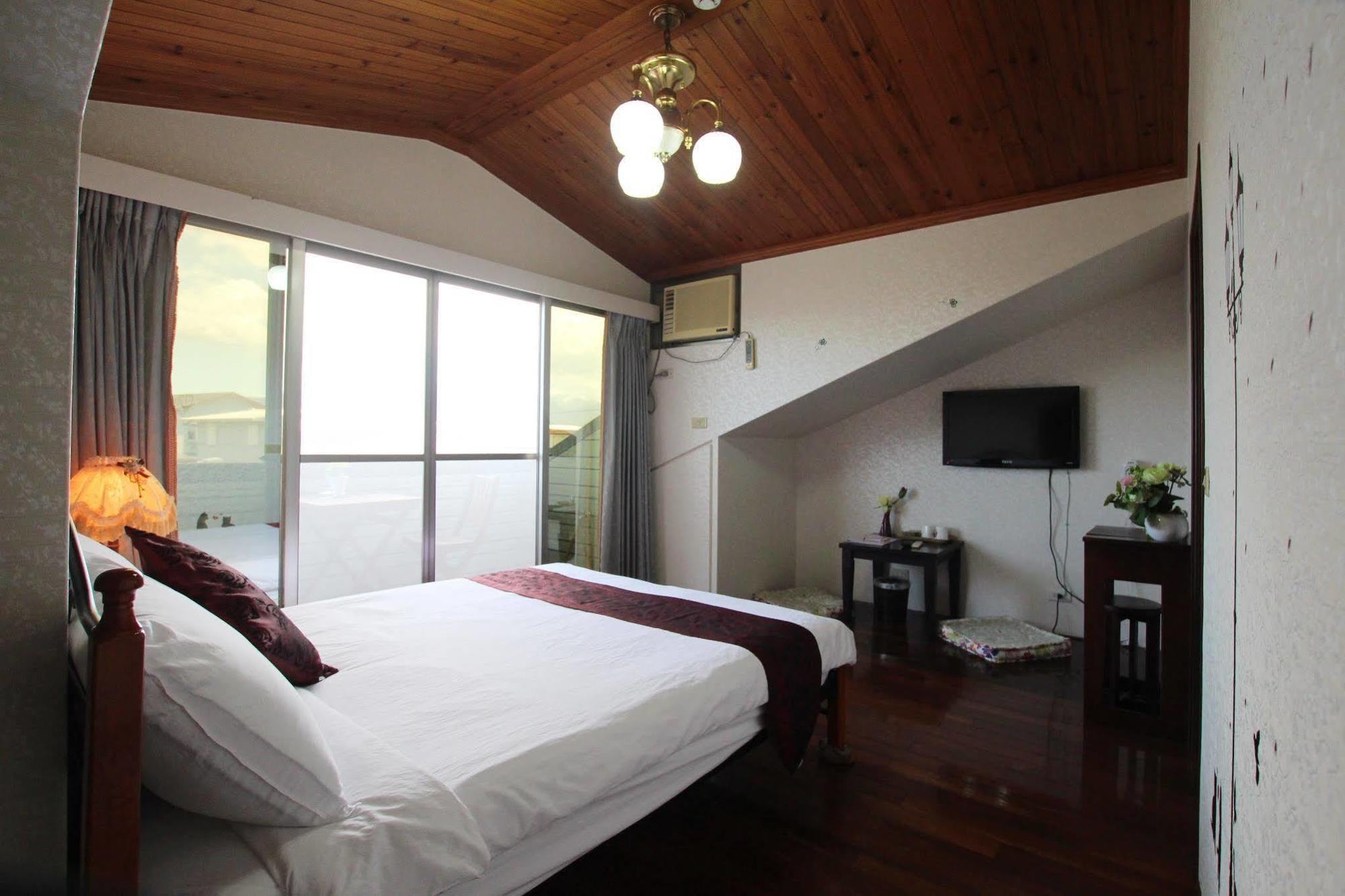 Yilan Pine Villa Homestay Luodong Exterior foto